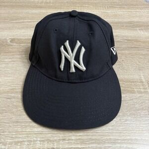 VTG New York Yankees MLB New Era Wool Blend Strapback Cap UV Baseball Hat OSFM